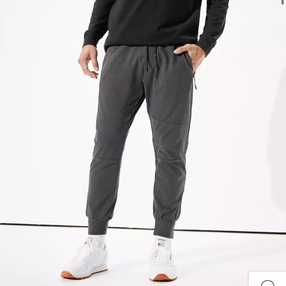 American eagle jogger pants